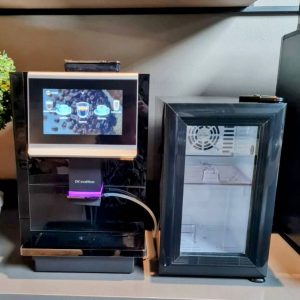 Milk Mini-Fridge 10L Compressor Glass Door